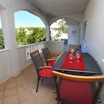 Antonio - Apartman *