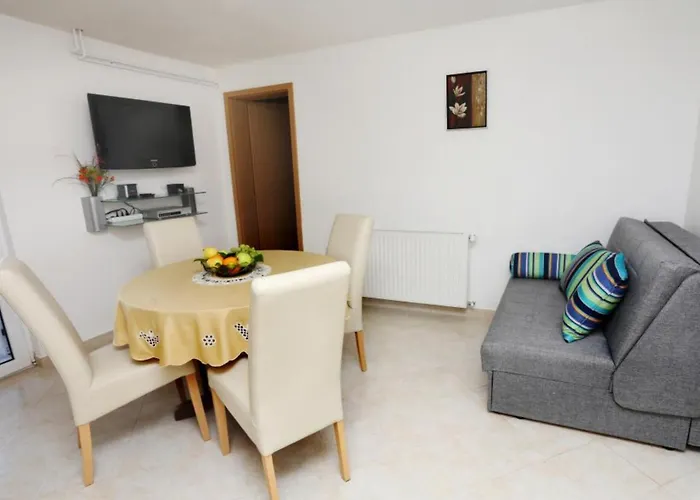 Antonio - Appartement Trogir