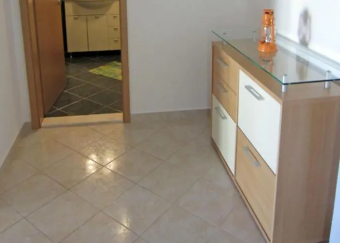 Antonio - Τρογκίρ