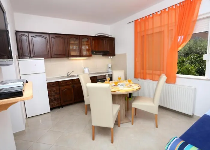 Antonio - * 트로기르