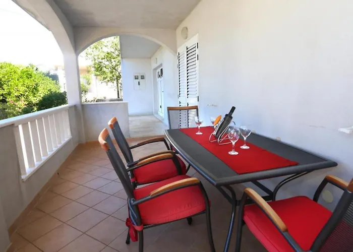 Antonio - * 트로기르